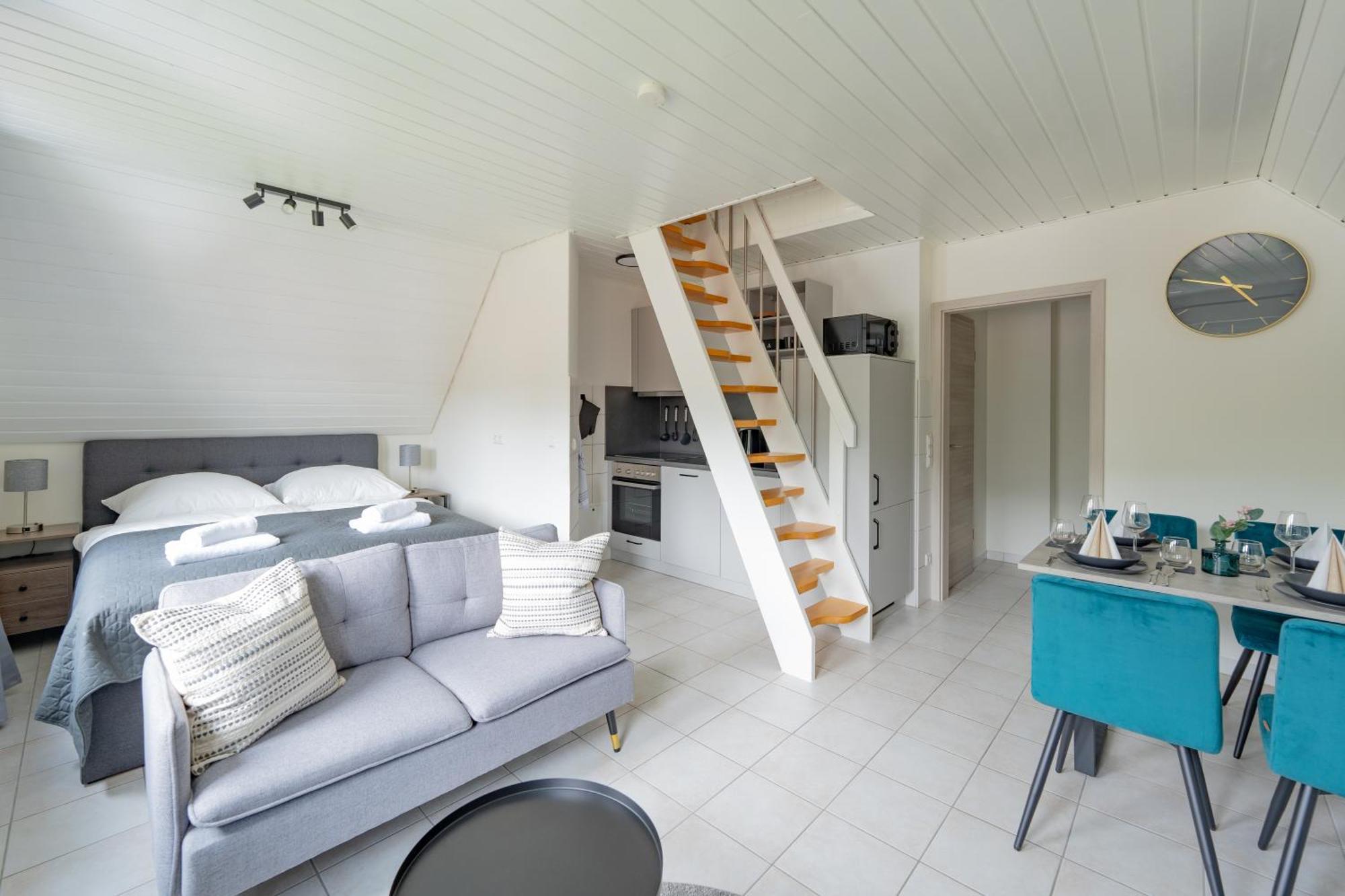 Modern - Gemuetlich - 2 Maisonette Lejlighed Altheim (Biberach)